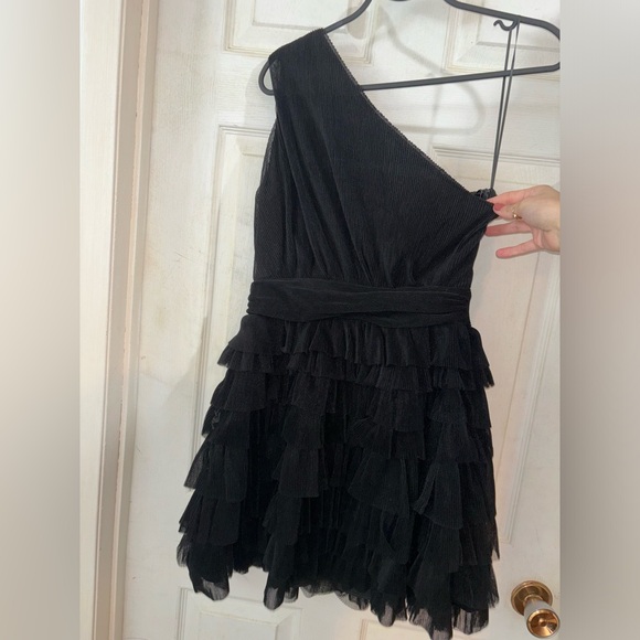 REVOLVE One shoulder Tulle Mini Dress - Picture 4 of 4